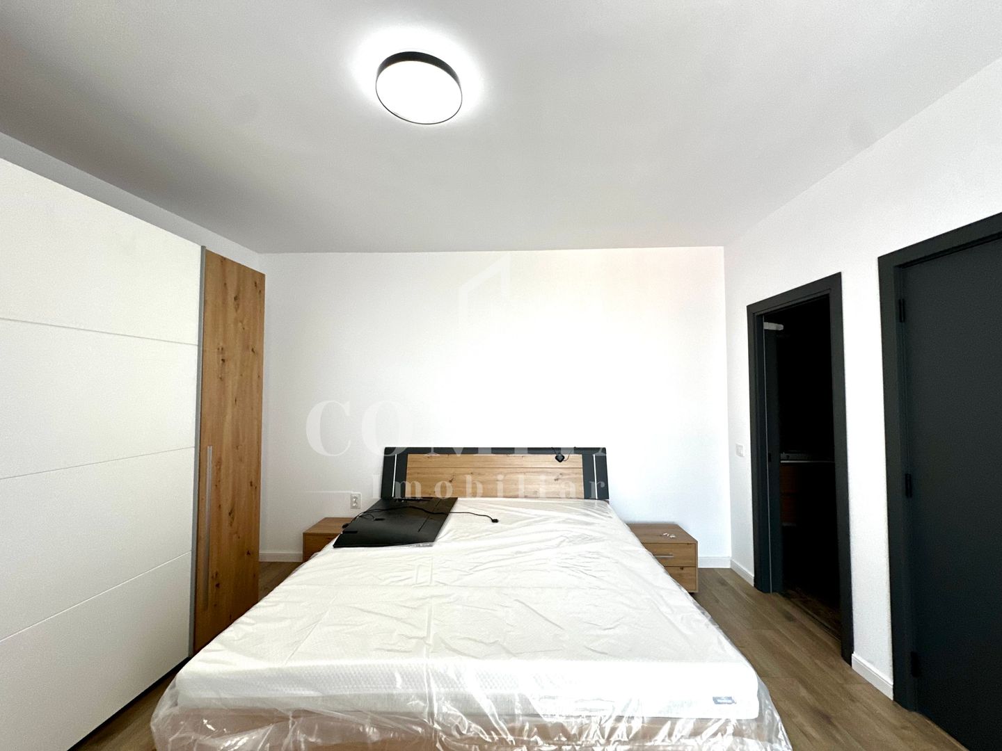 Apartament la cheie | 3 camere | Zona Str Traian Vuia - Poză 8