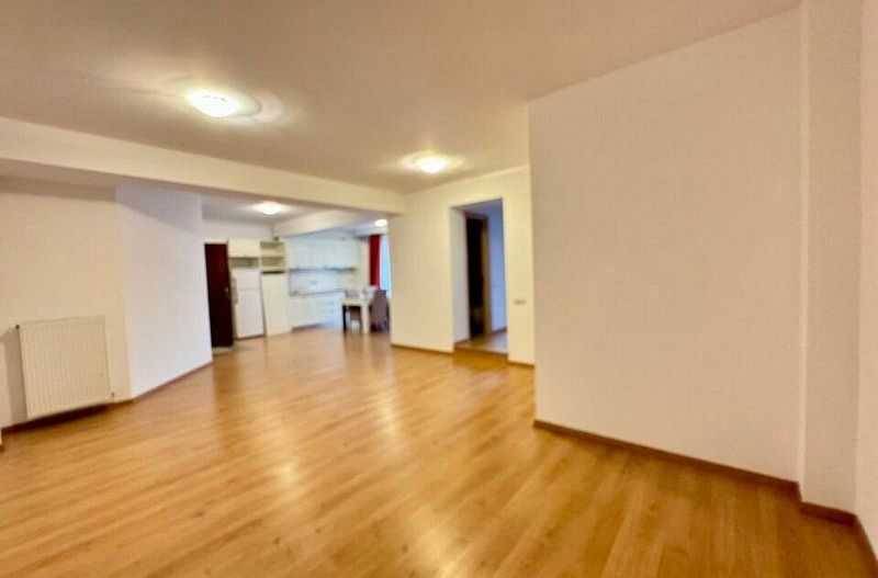 Apartamente cu 2 si 3 camere in Aviatiei-Baneasa - Poză 3