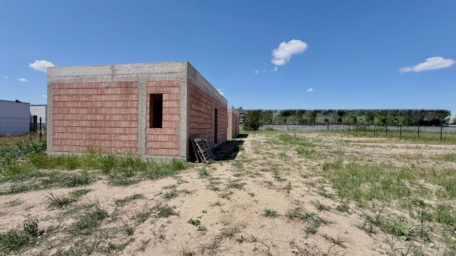 TEREN CU AC- CONSTRUIRE UNITATI DE CAZARE SEPARATE - Poză 1