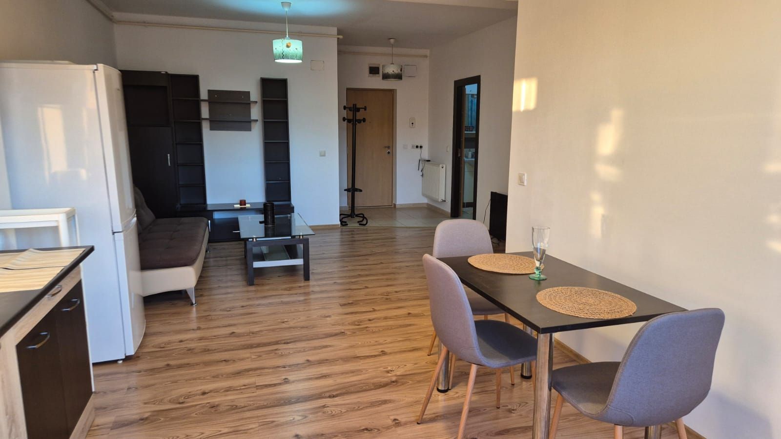 Apartament 2 camere mobilat si utilat, 58 mp , parcare, str Somesului - Poză 2