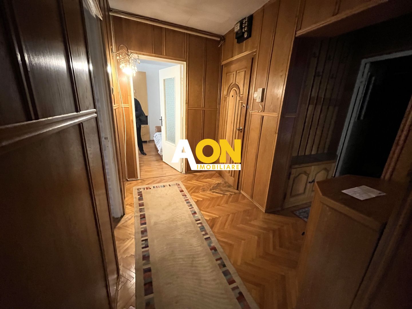 Apartament 3 Camere, Etaj 1, Zona Cetate - Poză 8