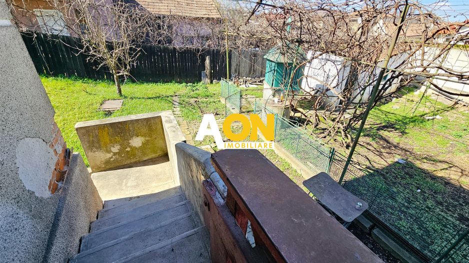 Casa 3 camere, 489 mp teren, acces la 2 strazi, zona ultracentrala - Poză 2