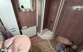 Casă P+E+Pod înalt, teren 574 mp, garaj și fotovoltaice – Zona Lipovei - Poză 22