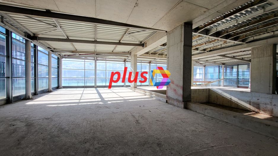 Clădire mixta -3600 mp - Poză 6