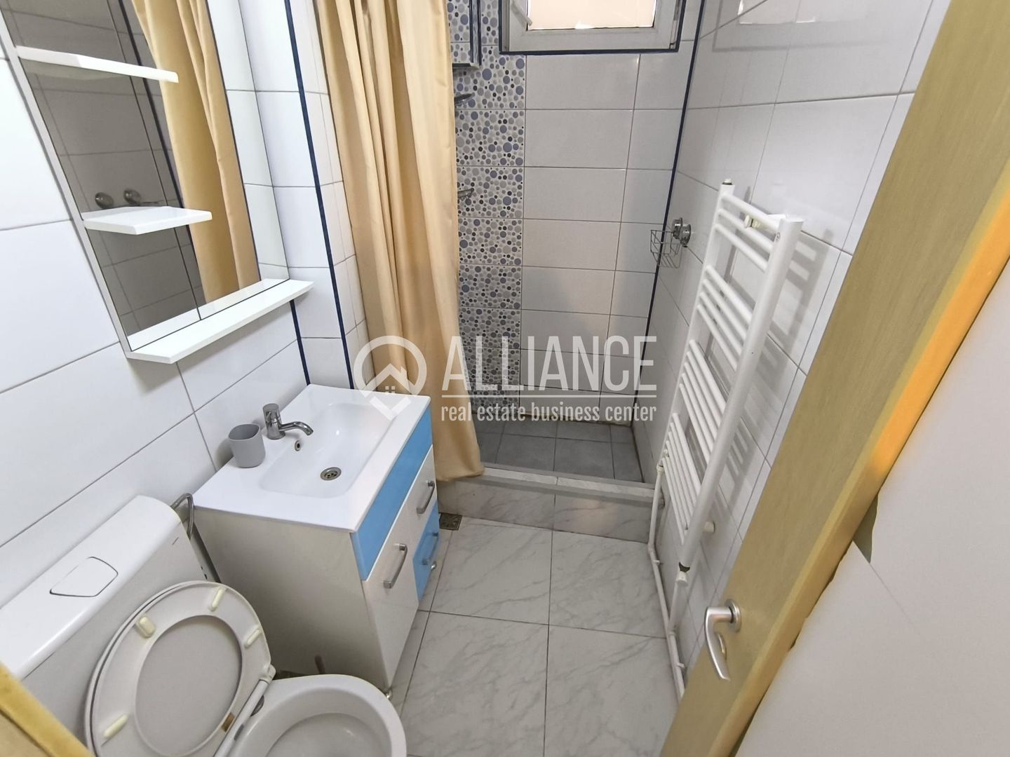 CENTRU PLAJA MODERN(COD03)- Apartament modern in vila interbelica ! - Poză 12