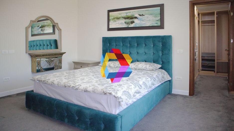 Casa deosebita cu 4 camere,  228 mp, Brașov - Cartierul Stupini - Poză 24