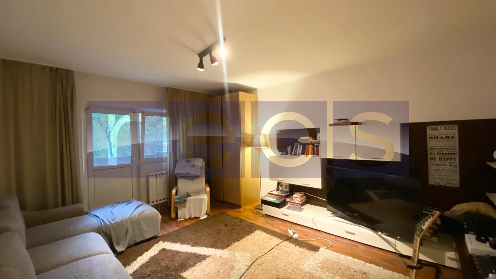 DE VANZARE APARTAMENT SPATIOS 4 CAMERE | 2 BALCOANE | ZONA SEBASTIAN - VULCAN - Poză 4