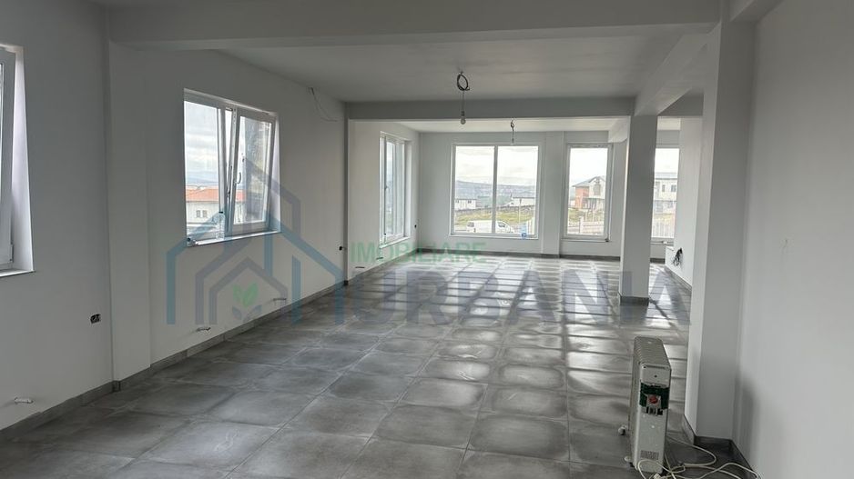 Închiriere spațiu comercial modern, 100 mp, etaj 1, Miroslava - Poză 3