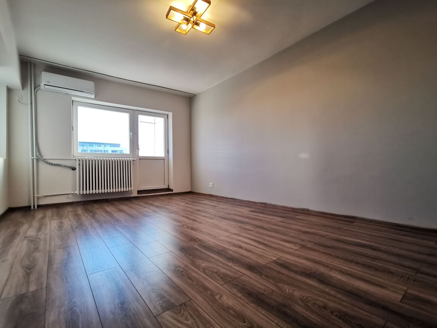 2 camere renovat complet | bloc ZEPTER - Poză 8