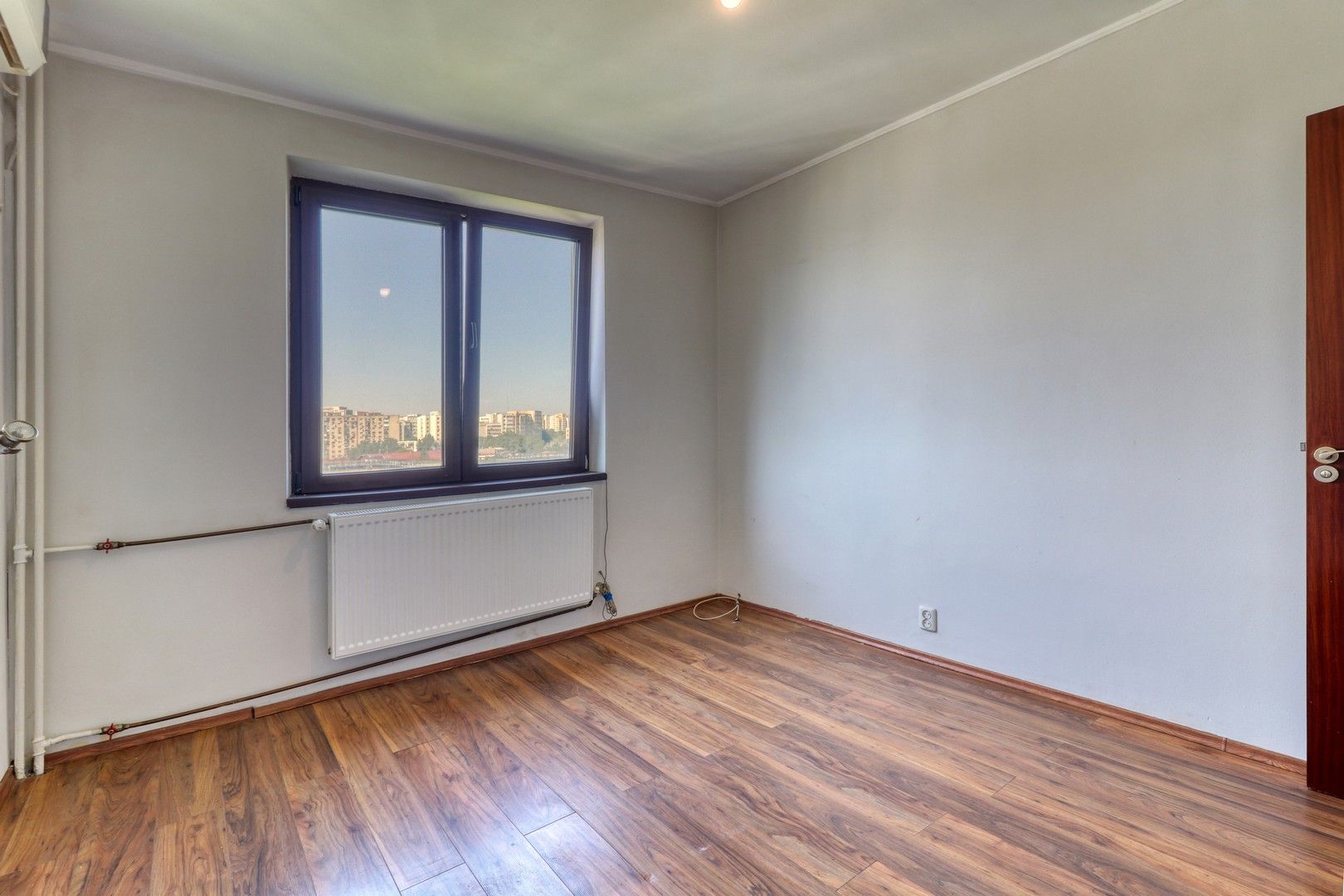 Oportunitate! Apartamanent de 3 camere- 70 mp, comision 0% - Poză 20