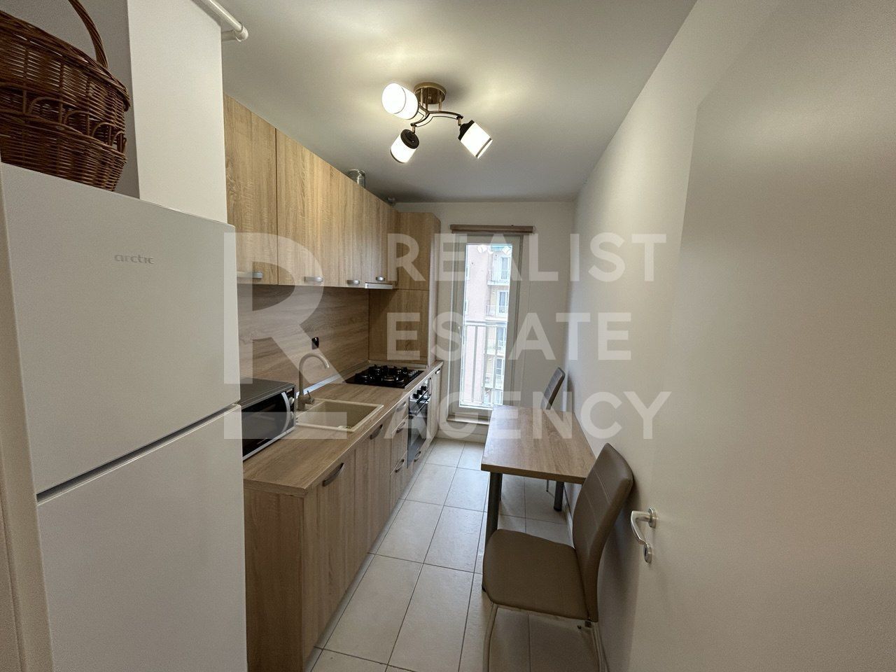 Apartament modern cu 2 camere, Cosmopolis, mobilat și utilat, parcare - Poză 5