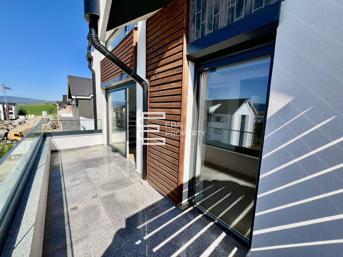 Penthouse 3 camere- 100 mp- intabulat -Cristian- Sibiu - Poză 1