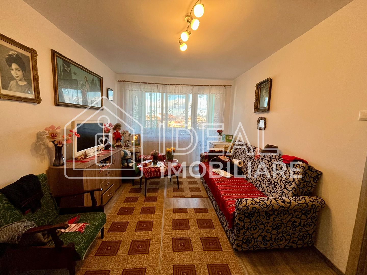Apartament 2 camere – zona Mihai Viteazu - Poză 1