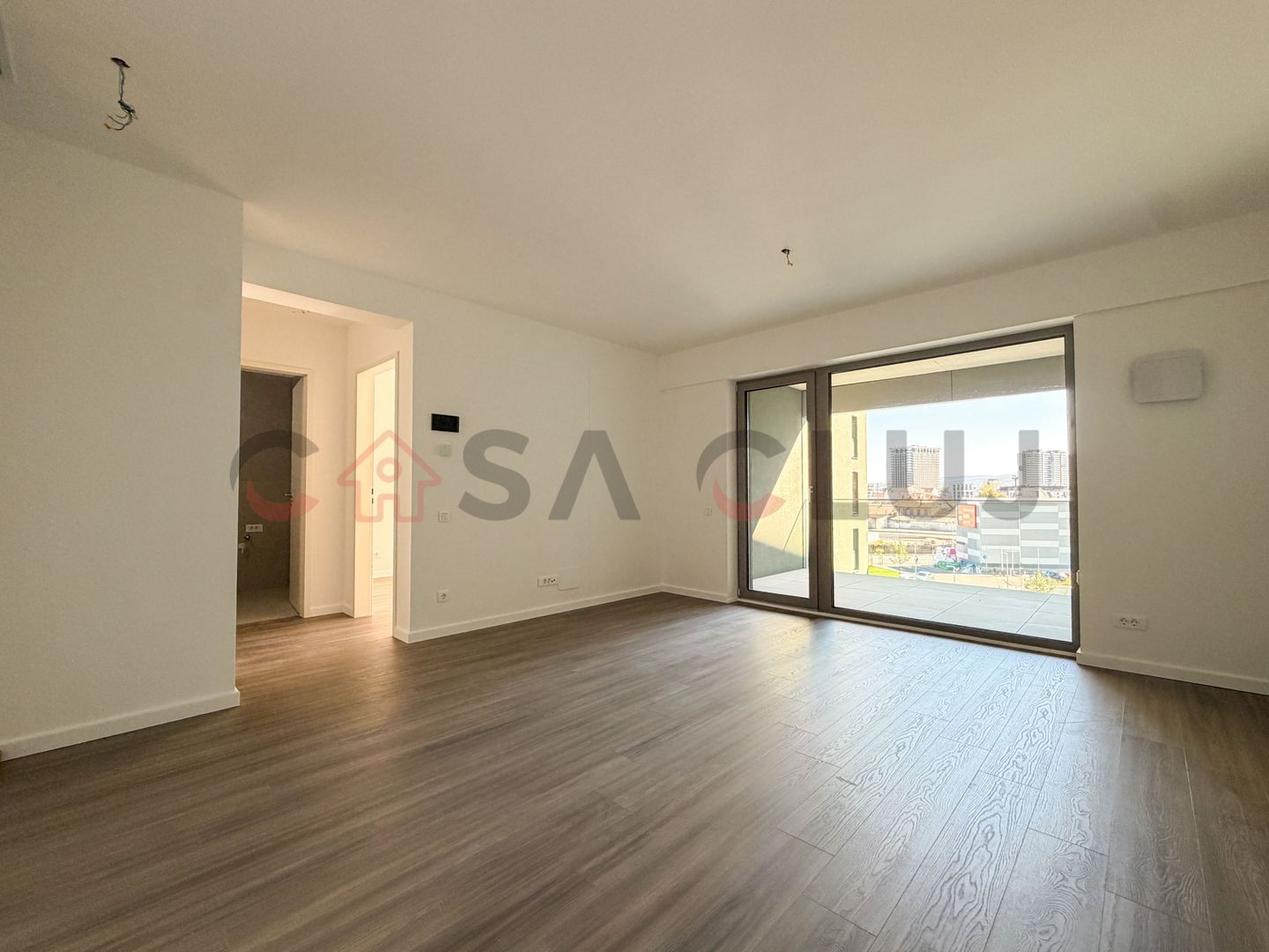 3 camere, bloc nou, finisat - Poză 1