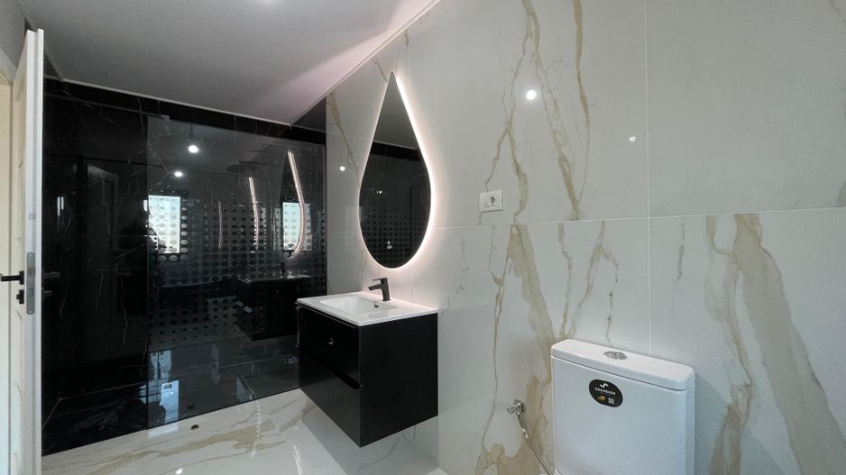 Duplex despartit prin camera tehnica - finisaje premium - Poză 14