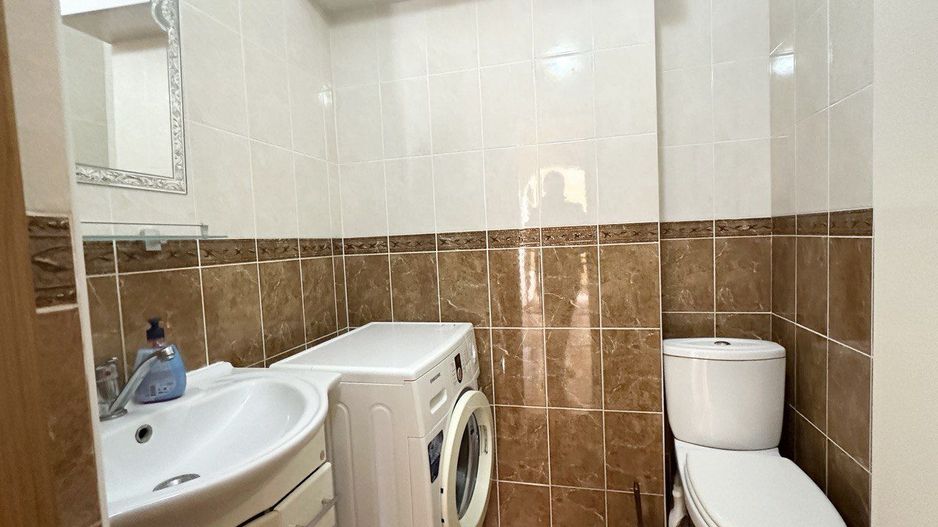 Vând Apartament cu 4 camere100 м². Poșta Veche. - Poză 12