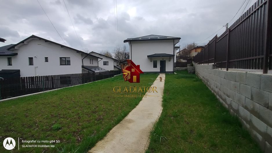 Vila individuala in Barnova Troita, intrare de pe Sos Barnova, nu rata - Poză 1
