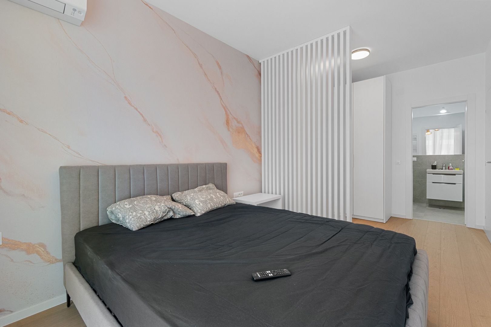 Apartament modern, 3 camere, 82 mp, comision zero - 199.000 Euro+tva - Poză 14