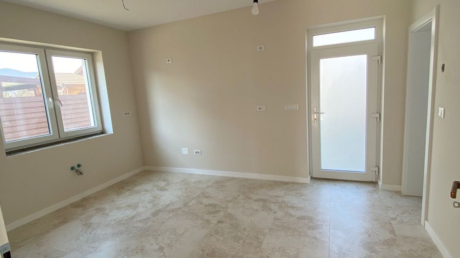 Casa de vanzare Alba Iulia zona Micesti - Poză 2