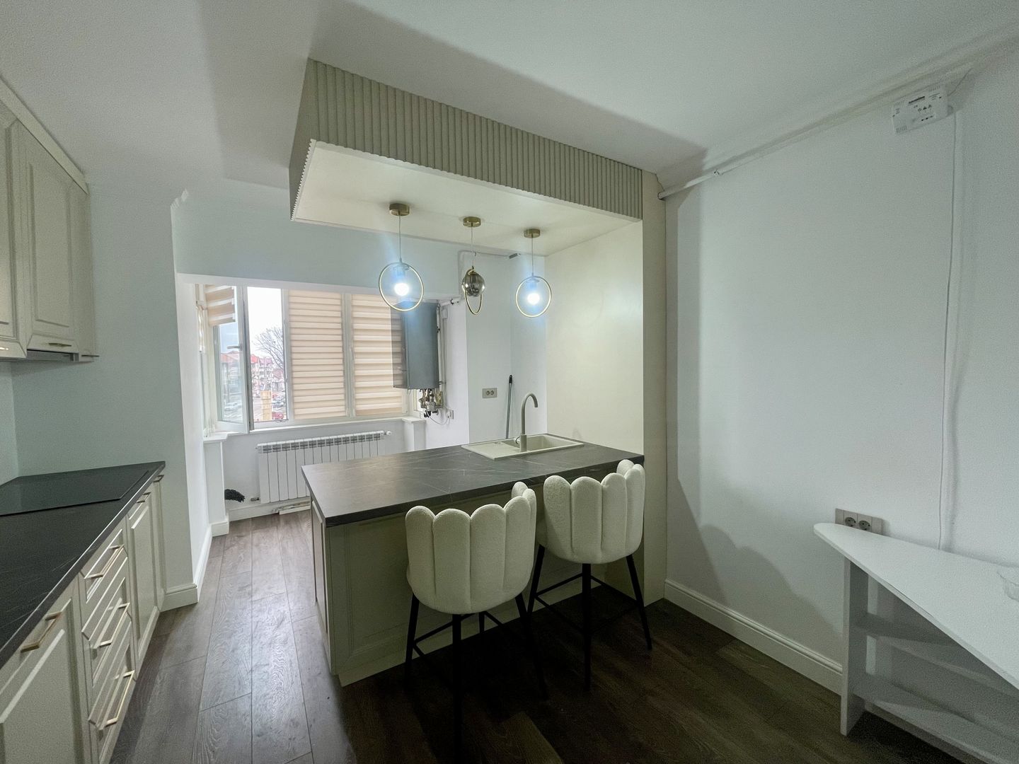 Apartament 3 camere | LUX | Ultracentral | Etaj 2 | Bloc cu lift - Poză 10