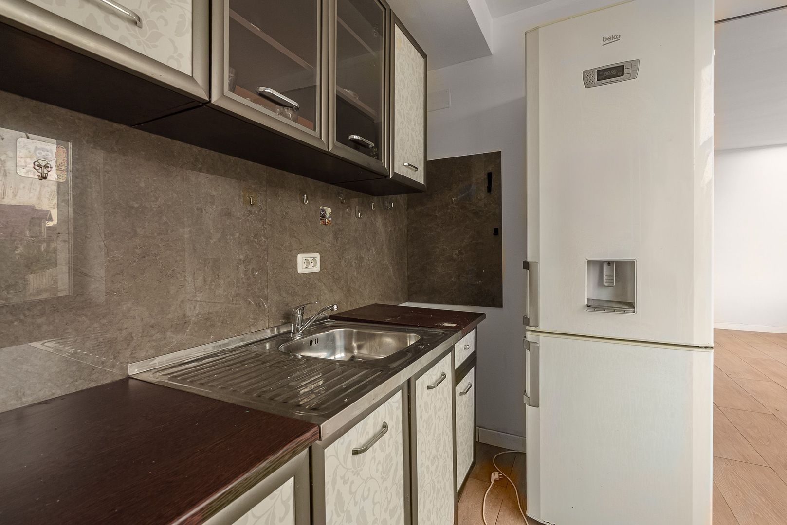 Apt 2 camere Berceni Turnu Magurele vis-a-vis Mega Image bloc 2019 - Poză 5