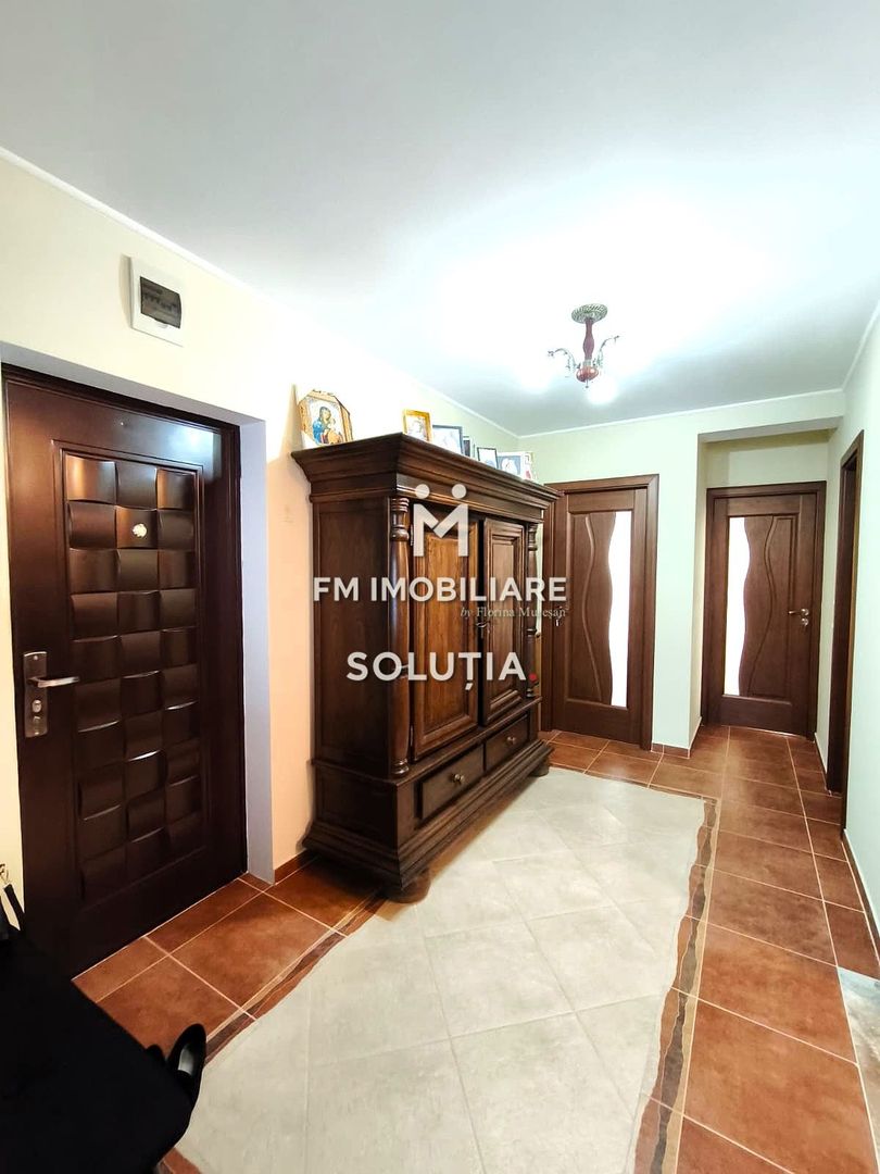 Apartament 3 camere, la curte, zona Valea Borcutului! - Poză 13