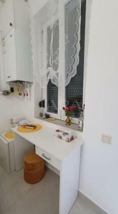 Apartament cu acces individual, ideal investiție. Renovat total 2021. - Poză 8