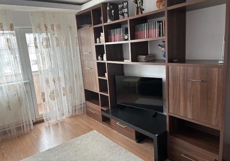 Vânzare 3 camere Lujerului - Poză 1