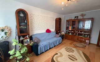 3 decomandate, et 2/4, 1 Mai - 140 000 Euro - Poză 2