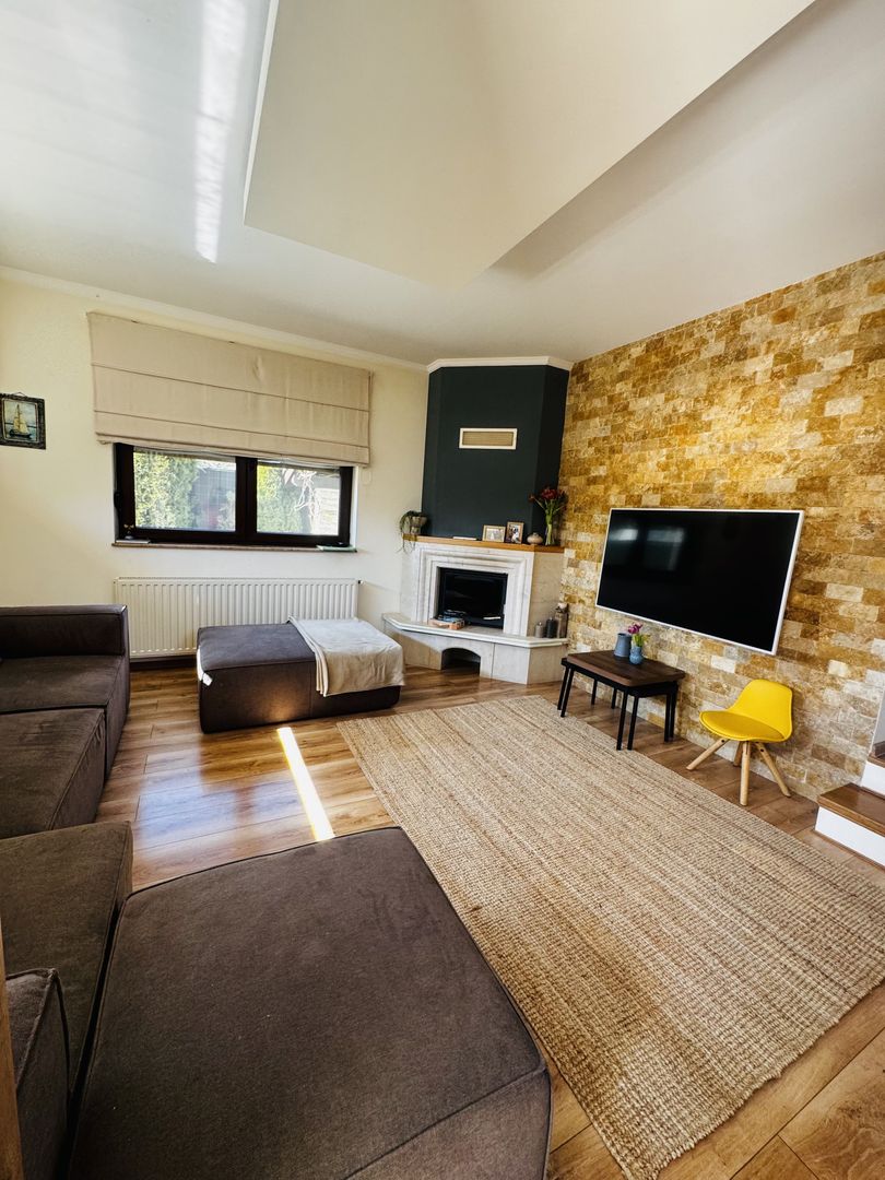 Casa de Vânzare - Poză 3