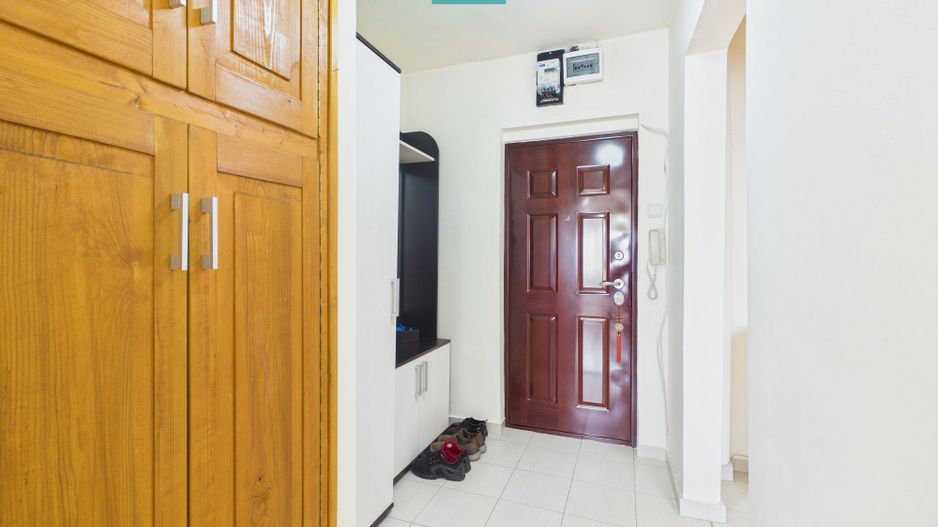 Garsoniera mobilata, Piata Rogerius, 34 mp - Poză 7