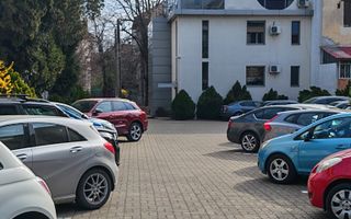 Birouri luxoase in zona centrala - Poză 26