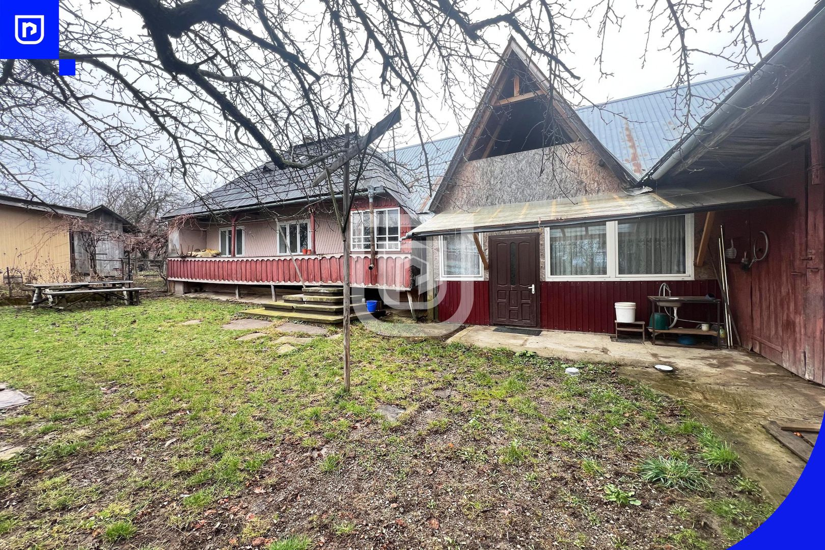 Casa traditionala la tara cu livada | Poieni-Solca - Poză 6