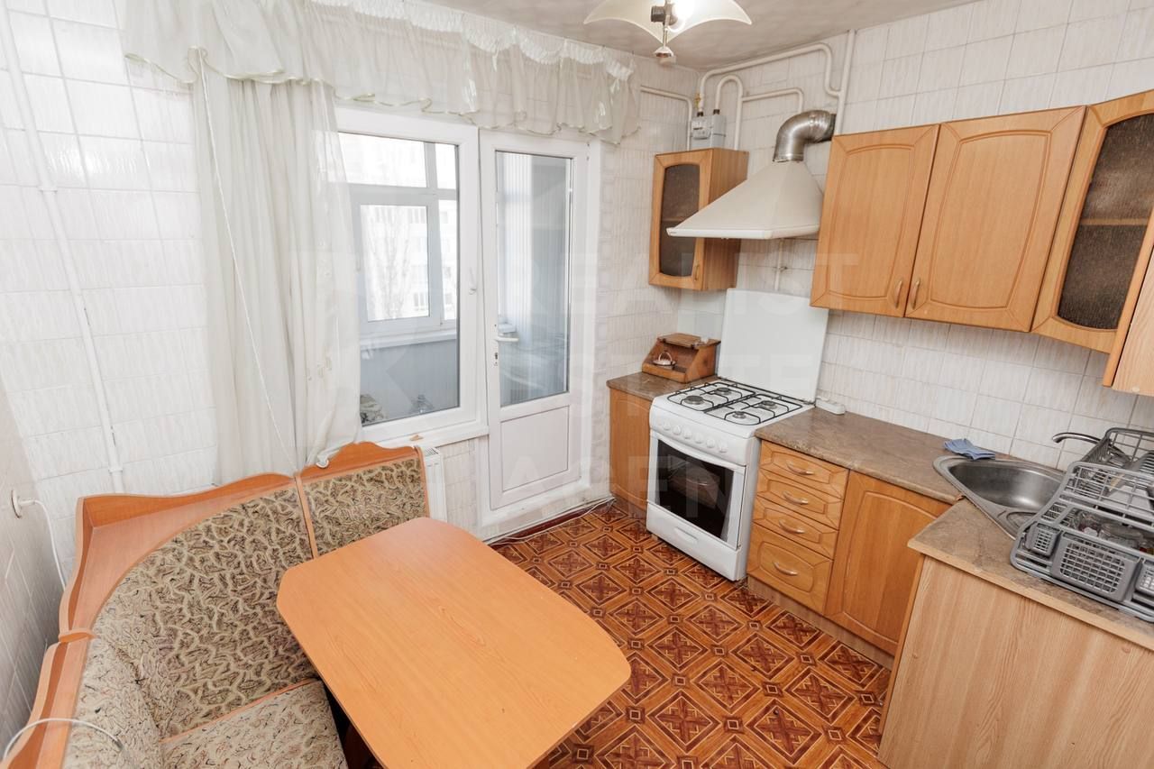 Vânzare, apartament, 3 camere, strada Miorița ,Centru. - Poză 3