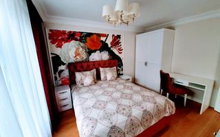 Casa de lux, 1000 mp teren, toate utilitatile, cartierul Cetate - Poză 11