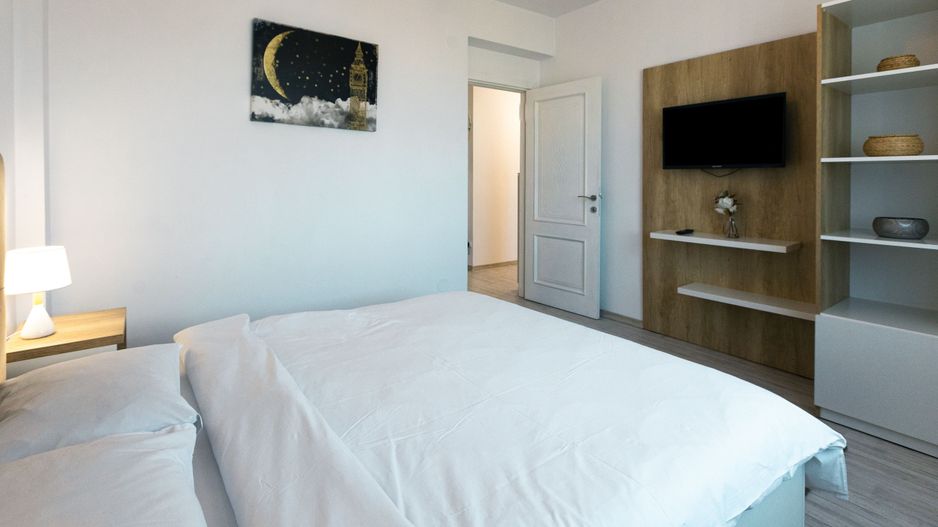 Apartament decomandat | Zona Palas | Vedere directa catre Palas - Poză 11