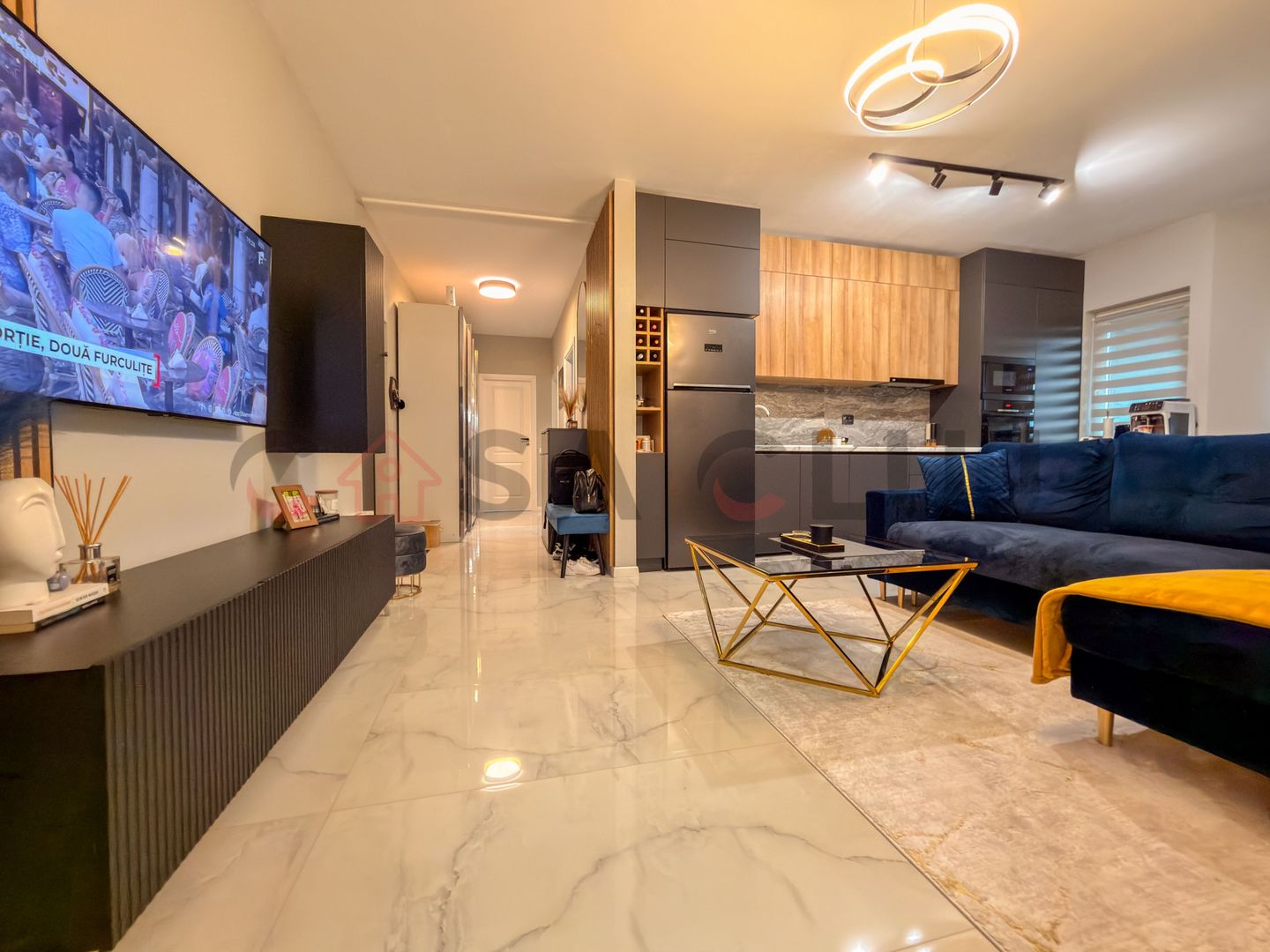 Apartament modern, 3 camere, zona Sub Cetate, Florești! - Poză 1