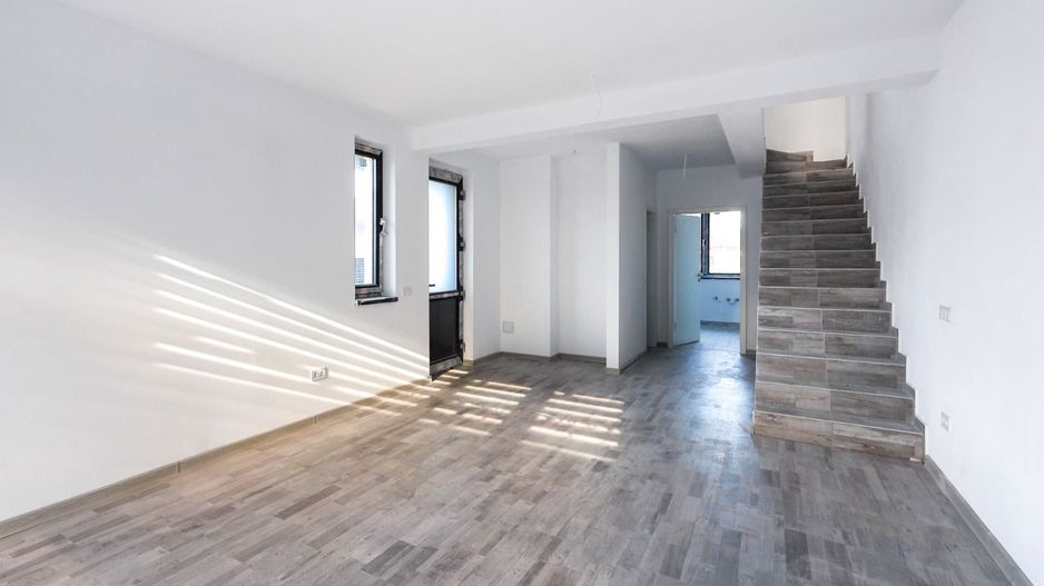 Casă Tip Duplex de Vânzare în Sânpetru | La Poalele Dealului Lempes - Poză 14