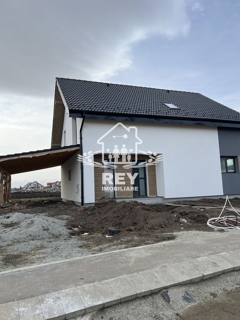 Teren cu PUZ, utilități și autorizație de construire/casă unifamilială - Poză 10