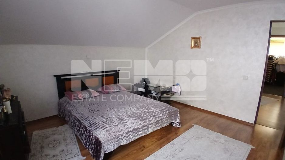 Vile spatioase| 1 mai - Poză 11