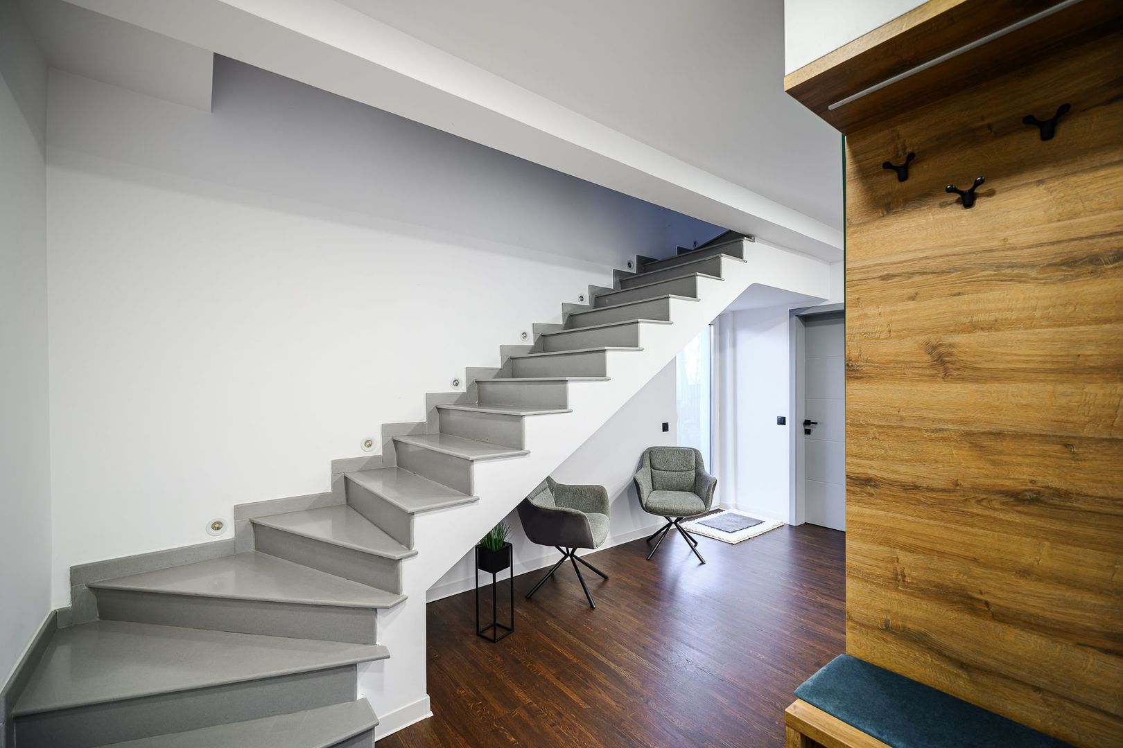 Duplex Superfinisat cu 2 Parcari Buna Ziua - Poză 10