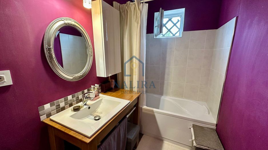 Apartament cu două camere - Poză 13