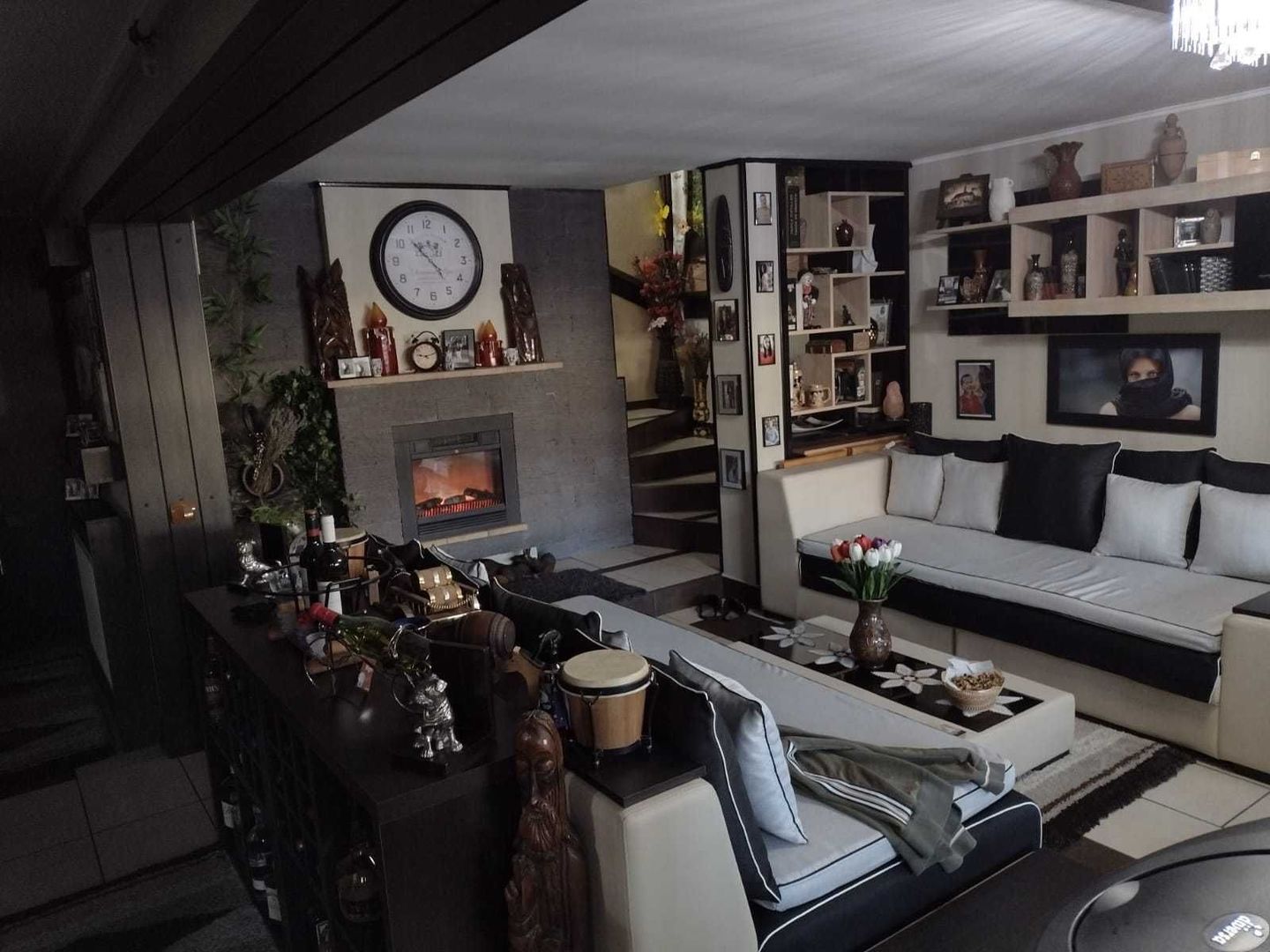 Vila de vanzare Cartierul 23 August - Poză 3