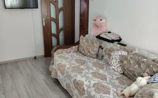 Apartament 3 camere, semidecomandat, Podu Roș – 5 minute de Palas. Liber imediat. - Poză 14