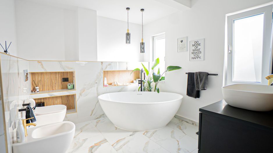 Lumina – Casa P+1E de vânzare, mobilată/echipata, cu piscină si garaj. - Poză 10