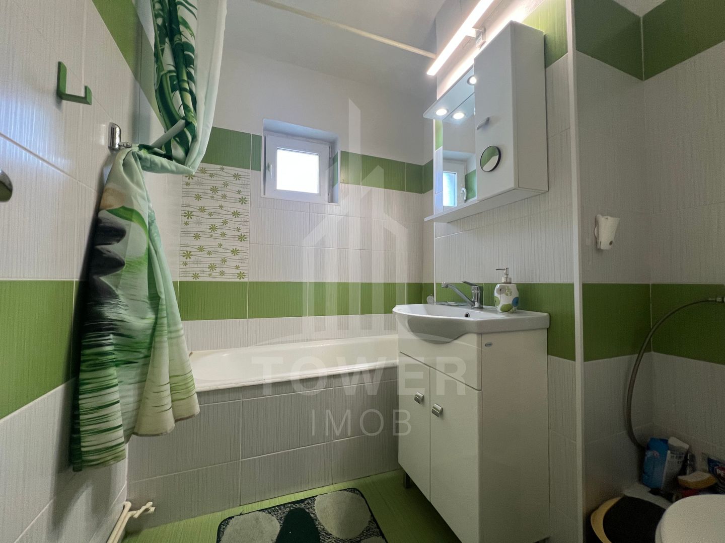 Apartament 3 camere, zona Lazaret – de închiriat - Poză 5