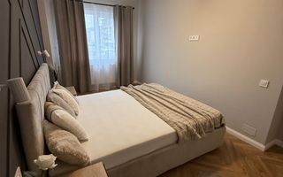 Apartament 3 camere, super finisat, parcare, zona Terra - Poză 2