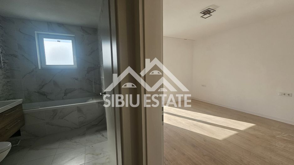 Casa de inchiriat, 4 camere, 2 bai, Sibiu Calea Cisnadiei - Poză 12