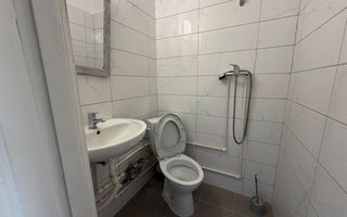 Apartament cu 2 camere in complexul studentesc - Poză 2