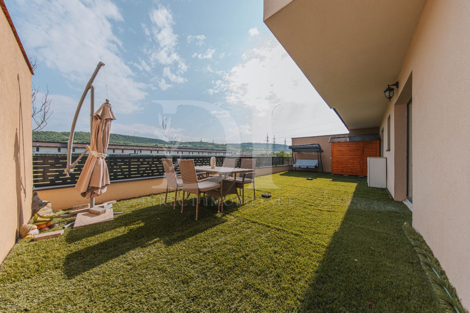 Apartament la cheie / terasa de 50 mp / Zona Terra - Poză 27